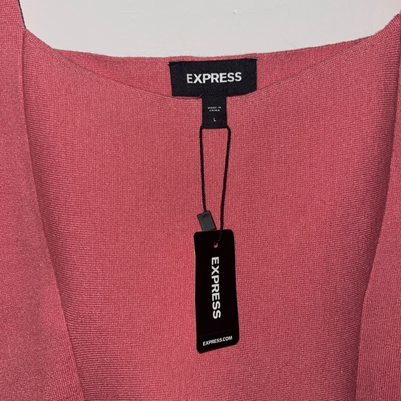 Cropped Tank Top - Picture 2 of 2